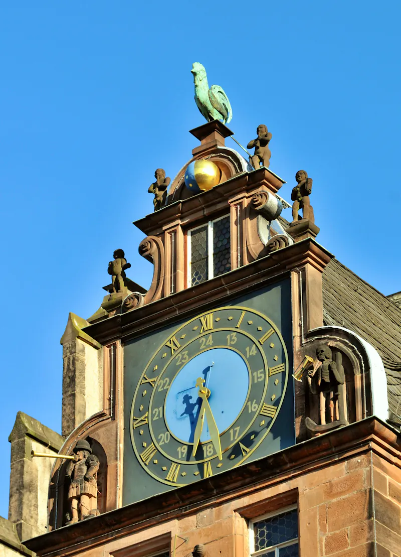 Marburg - Rathausuhr - &copy;Georg Kronenberg / www.georgkronenberg.com