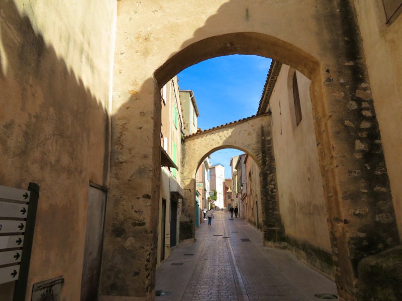 St. Tropez - in den alten Gassen - ©Dr. Jürgen Schmeißer