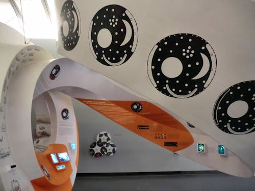 Erlebnisausstellung der Arche Nebra &ndash; &copy; Eberhardt TRAVEL - Petra Scherbaum
