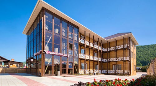 Hotel Krestowaja Padj – © comintour.com