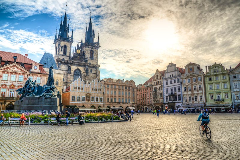 Altstädter Ring in Prag, Tschechien - ©Bild von Rudy and Peter Skitterians auf Pixabay