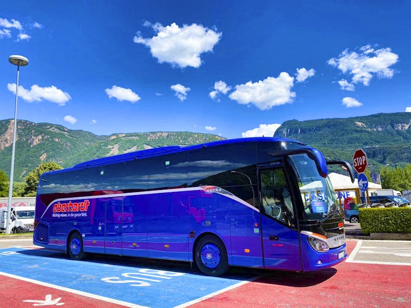 5-Sterne-Reisebus in Italien - ©Eberhardt TARVEL