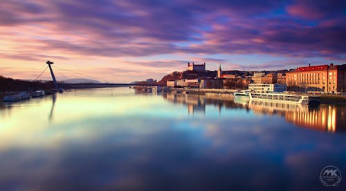 Blick auf die Donau &ndash; &copy; @MK-design
