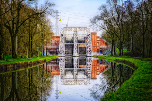 Schiffshebewerk Charleroi &ndash; &copy; Bild von Peter H auf Pixabay
