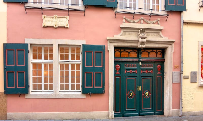 Beethoven-Haus in Bonn - &copy;Bild von neufal54 auf Pixabay