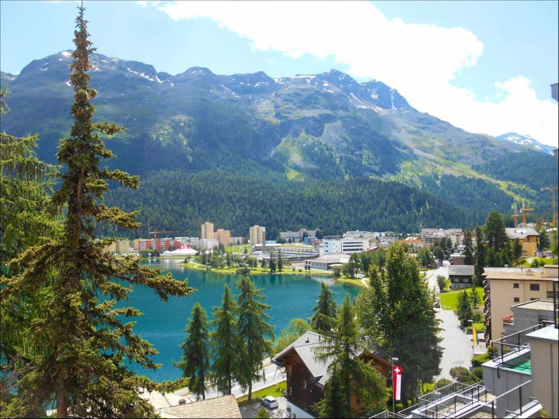 St. Moritz mit Blick auf den Moritzsee - ©Katrin Deutschbein - Eberhardt TRAVEL