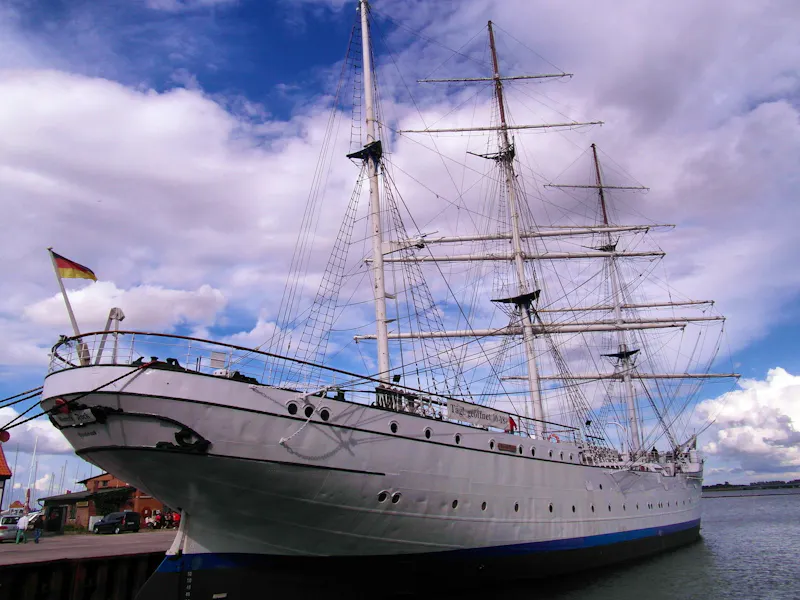 Segelschulschiff Gorch Fock I in Stralsund - &copy;Bild von Gaby Stein auf Pixabay