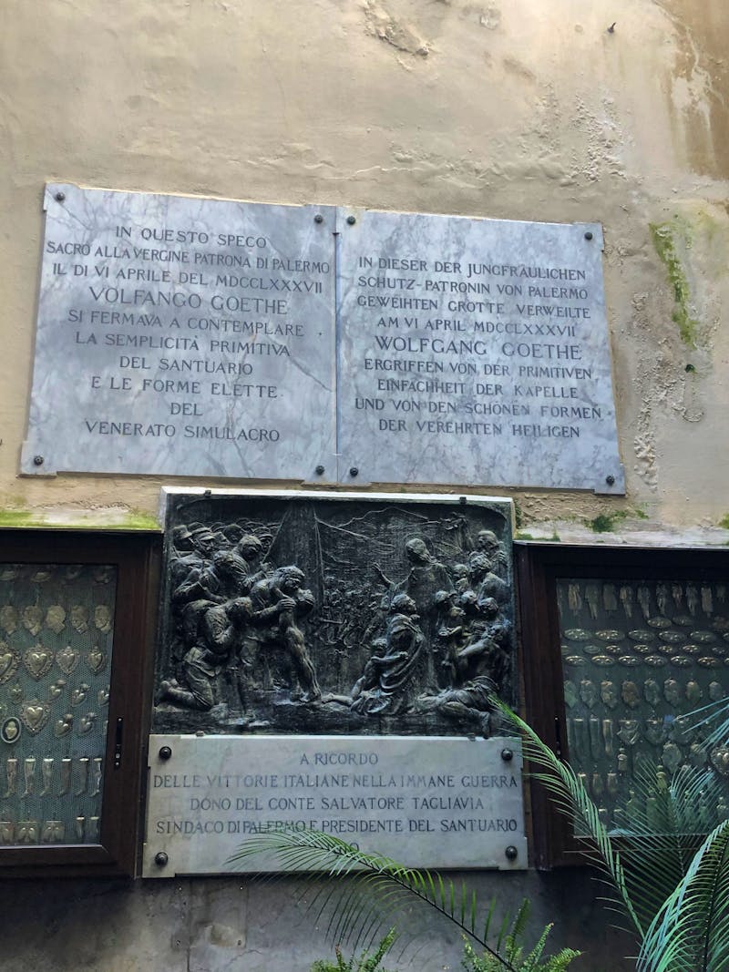 Erinnerungstafel für Goethe auf dem Monte Pellegrino - ©Dr. Uwe Lorenz / Eberhardt TRAVEL