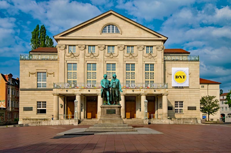 Deutsches Nationaltheater in Weimar - ©Bild von lapping auf Pixabay
