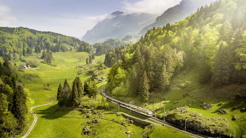 Luzern-Interlaken-Express im Haslital - ©Zentralbahn