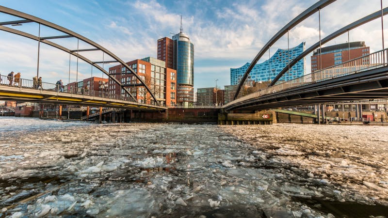 Hamburg Hafencity im Winter mit Elbphilharmonie - ©Bild von Karsten Bergmann auf Pixabay