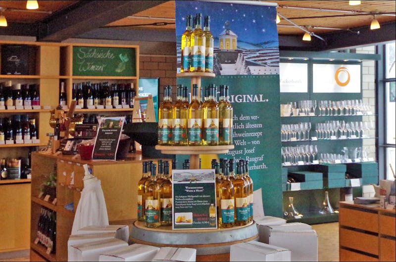 Führung und Verkostung im berühmten Weingut Wackerbarth - ©Eberhardt TRAVEL GmbH