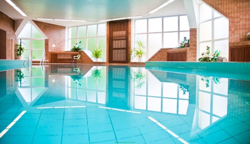 Franzensbad - Monti SPA Hotel - Innenpool &ndash; &copy; MONTI SPA a.s.