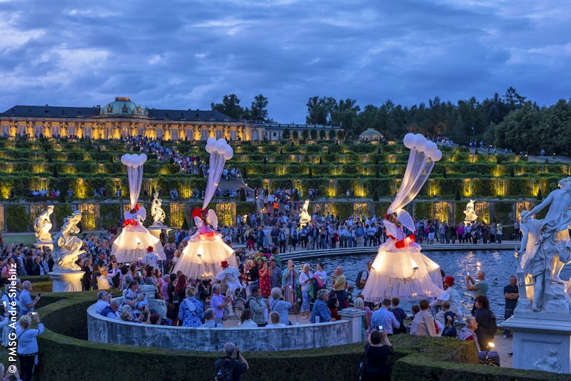 Potsdamer Schlössernacht - Bike-Parade am Schloss Sanssouci - ©PMSG Andre Stiebitz