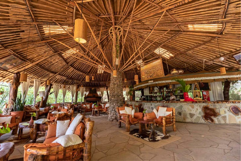 Kibo Safari Camp - Freiluft-Bar - ©Kibo Safari Camp / Lets Go Africa Reisen