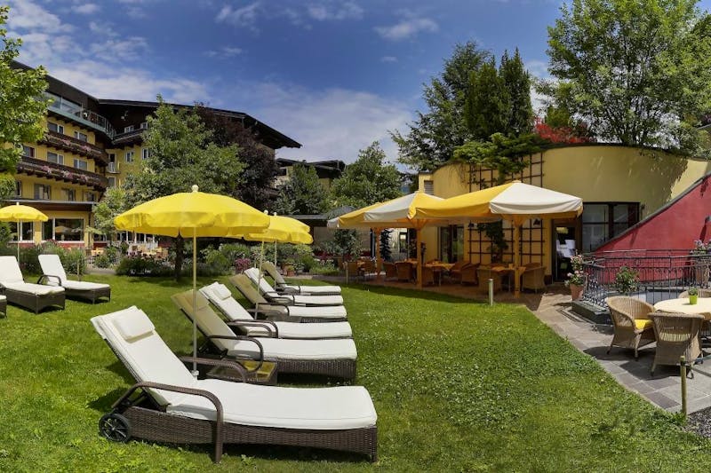 Hotel Latini Zell am See - Garten – ©Hotel Latini Zell am See