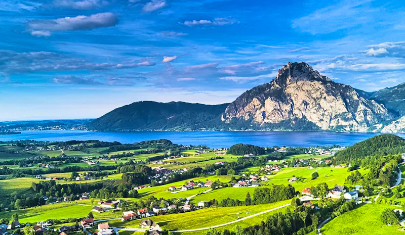 Traunsee im Salzkammergut - Oberösterreich - &copy;Bild von Karl Farmer auf Pixabay