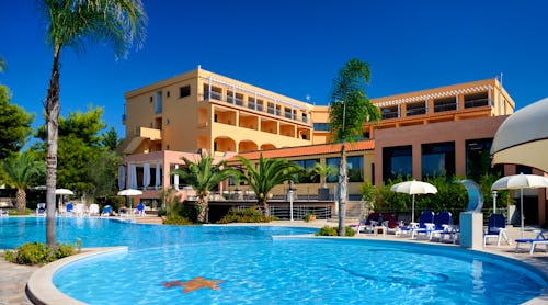 Hotel I Melograni - Außenansicht – © VincenzoBasile