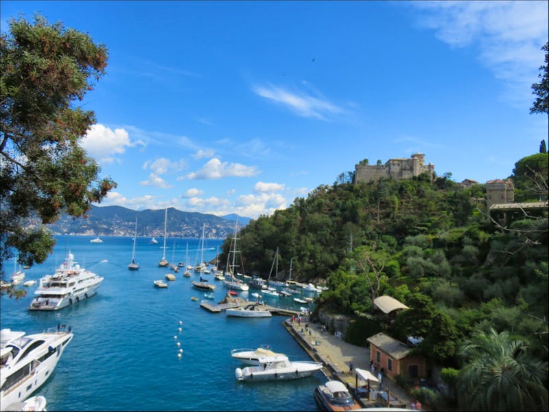 Portofino – Blick zum Castello Brown - ©Marion Kottlos