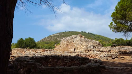 Sardinien - Nuraghe Palmavera &ndash; &copy; Betina Marinow