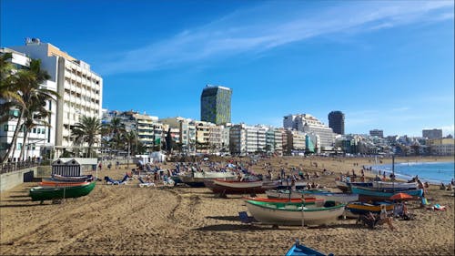Las Palmas - Stadtstrand Playa de las Canteras &ndash; &copy; Eberhardt TRAVEL - Katrin Deutschbein