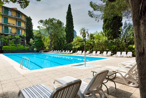 Hotel Palme Komplex - Pool &ndash; &copy; Chincherini Holiday