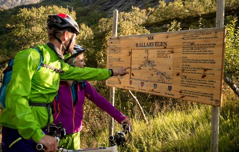 Radtour Rallarvegen - ©Sverre Hjørnevik Photography - VisitNorway.com