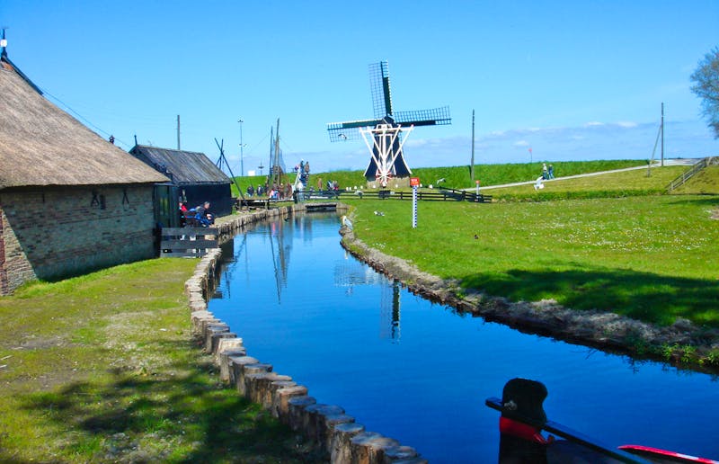 Windmühle im Zuiderzee-Museums bei Enkhuizen - ©Eberhardt TRAVEL - Stefan Jahnke