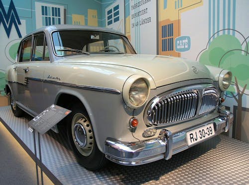 August Horch Museum Zwickau &ndash; &copy; Matej Batha - Wikimedia