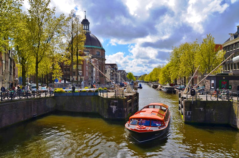 Grachten-Bootsfahrt in Amsterdam - ©Eberhardt TRAVEL - Konrad Füssel