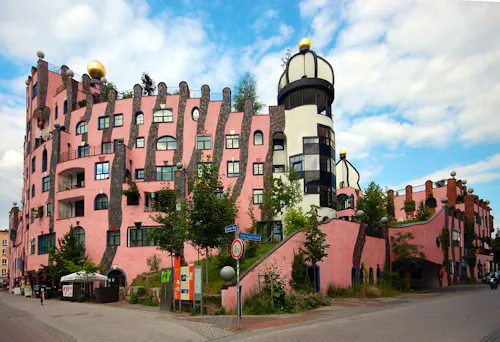 Magdeburg - die Grüne Zitadelle &ndash; &copy; Ralf Roletschek - Wikimedia