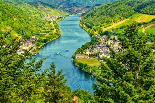 Mosel-Region - Blick auf den Fluss und die herrliche Natur &ndash; &copy; Pixabay