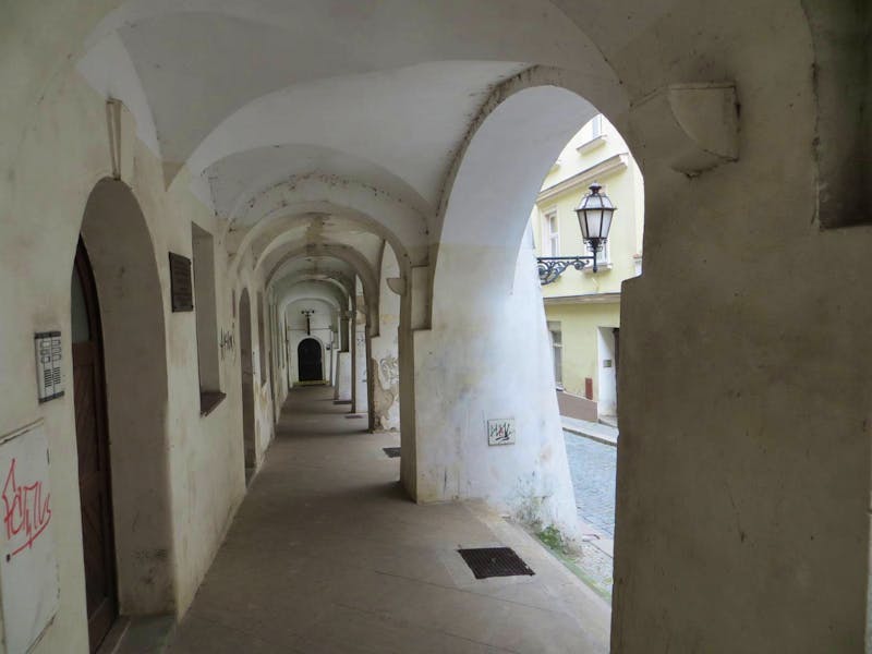 Königgrätz - Laubengänge am Hauptplatz - ©Dr. Jürgen Schmeißer