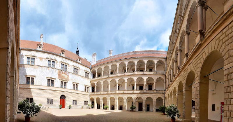 Litomysl - Schloss Innenhof - ©Herbert Frank - Wikimedia