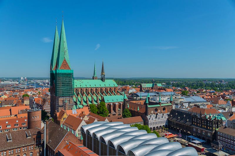 Lübecker Altstadt mit St. Marien - ©J.-H. Janßen - Wikimedia