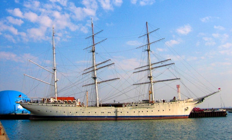 Stralsund - Gorch Fock I im Hafen – © Sven Wolter - Wikimedia