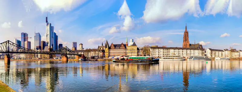 Frankfurt am Main - Stadtpanorama - &copy;Olaf Holland - Adobe Stockphoto