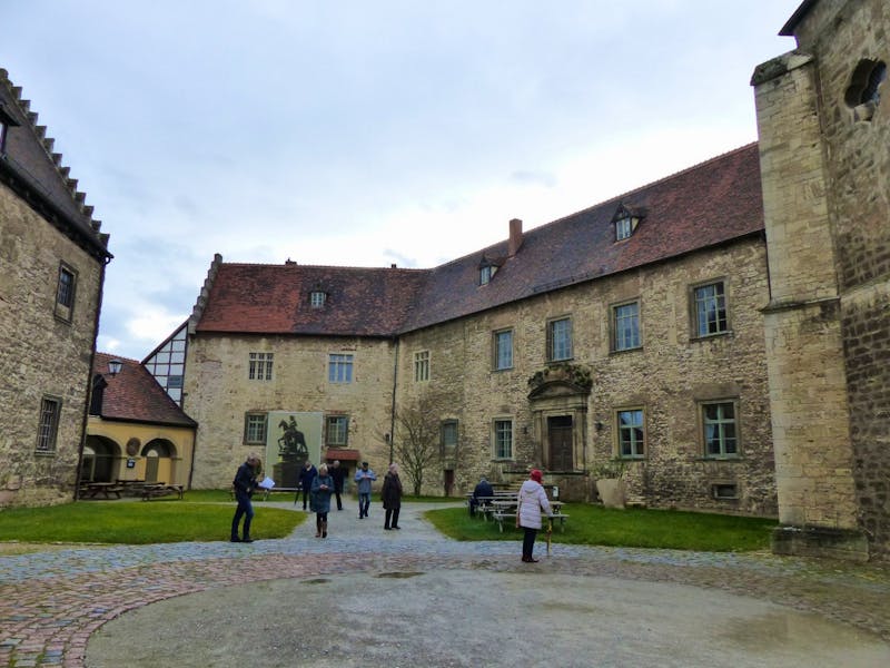 Schloss Neuenburg bei Freyburg - Burghof - ©Dr. Michael Krause