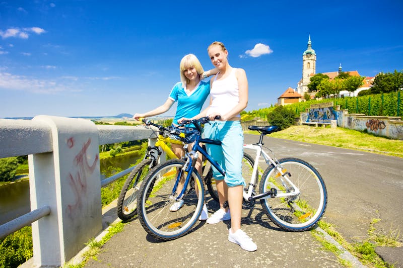 Radtour zum Schloss Melnik in Tschechien - ©Richard Semik - stock.adobe.com
