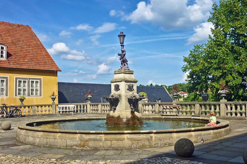 Rudolstadt - Heidecksburg - der Laufbrunnen - ©SchiDD - Wikimedia