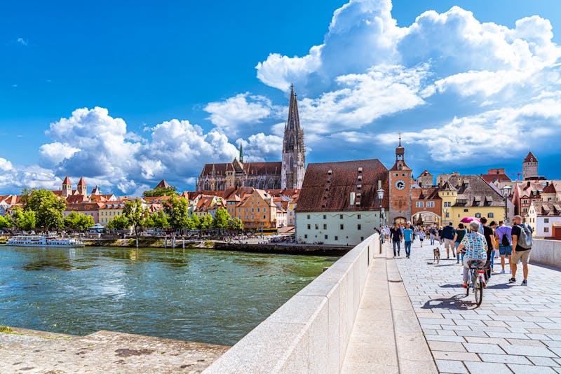 Regensburg - Steinerne Brücke - ©Andy Ilmberger - stock.adobe.com