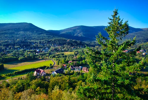 Karpacz im polnischen Riesengebirge &ndash; &copy; Patryk Kosmider - stock.adobe.com