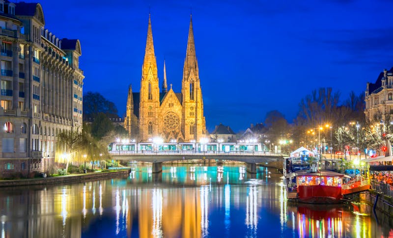 Straßburg - Église Saint-Paul et quai des Pêcheurs - ©Alexi Tauzin - stock.adobe.com