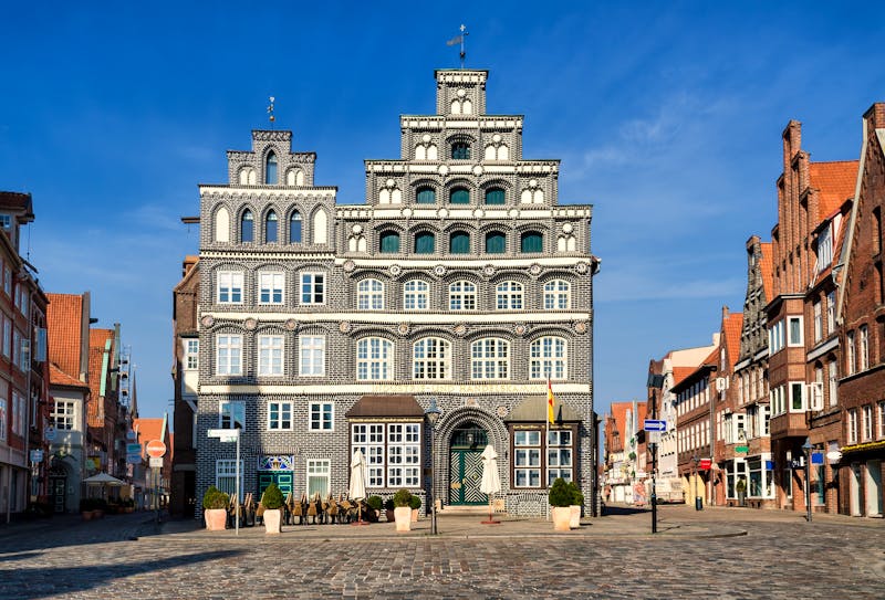 Industrie- und Handelskammer in Lüneburg - ©thorabeti - stock.adobe.com