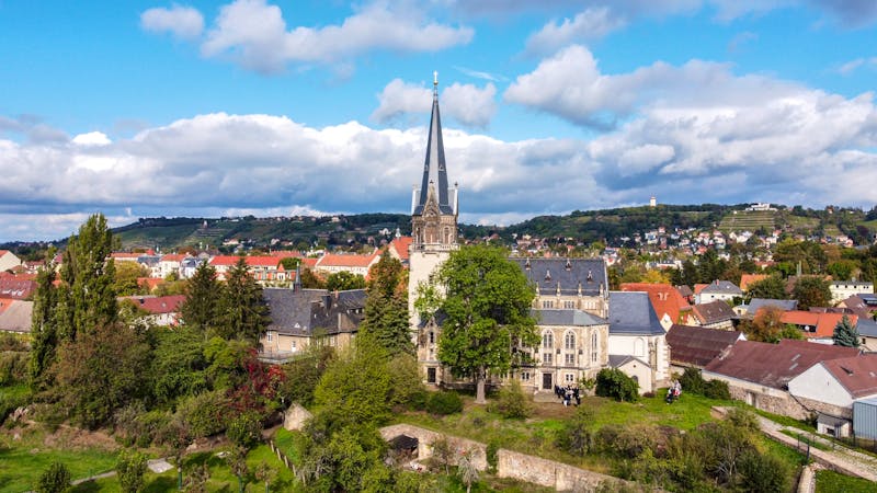 Kötzschenbroda mit der Friedenskirche - ©Frank - stock.adobe.com