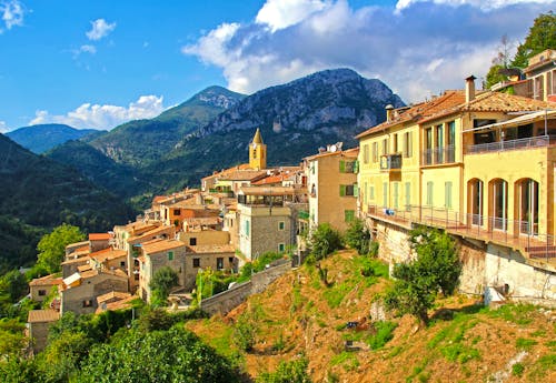 Bergdorf Sainte Agnes im Hinterland der Cote d'Azur &ndash; &copy; audrey - stock.adobe.com