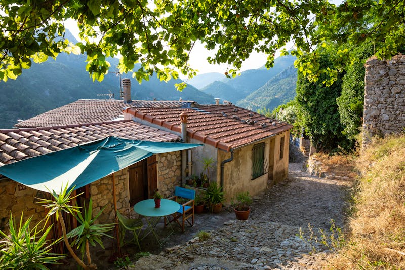 Wanderung zum Bergdorf Sainte Agnes in Südfrankreich - ©Michael Evans - stock.adobe.com
