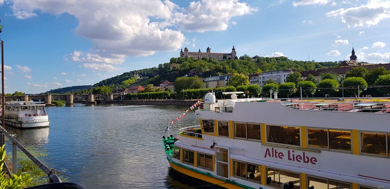 Würzburg - Main und Festung Marienberg - ©Eberhardt TRAVEL GmbH - Marion Kottlos