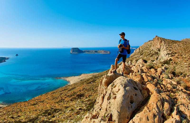 Wanderung an der Küste von Sithonia - ©Vitaliy Mateha - Adobe Stock