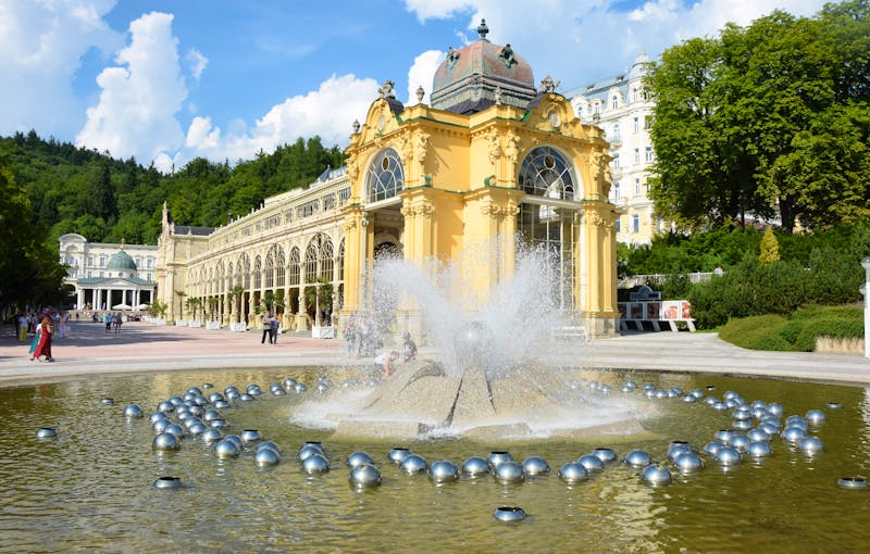 Marienbad - Brunnenfontaine - &copy;Fotolyse - stock.adobe.com